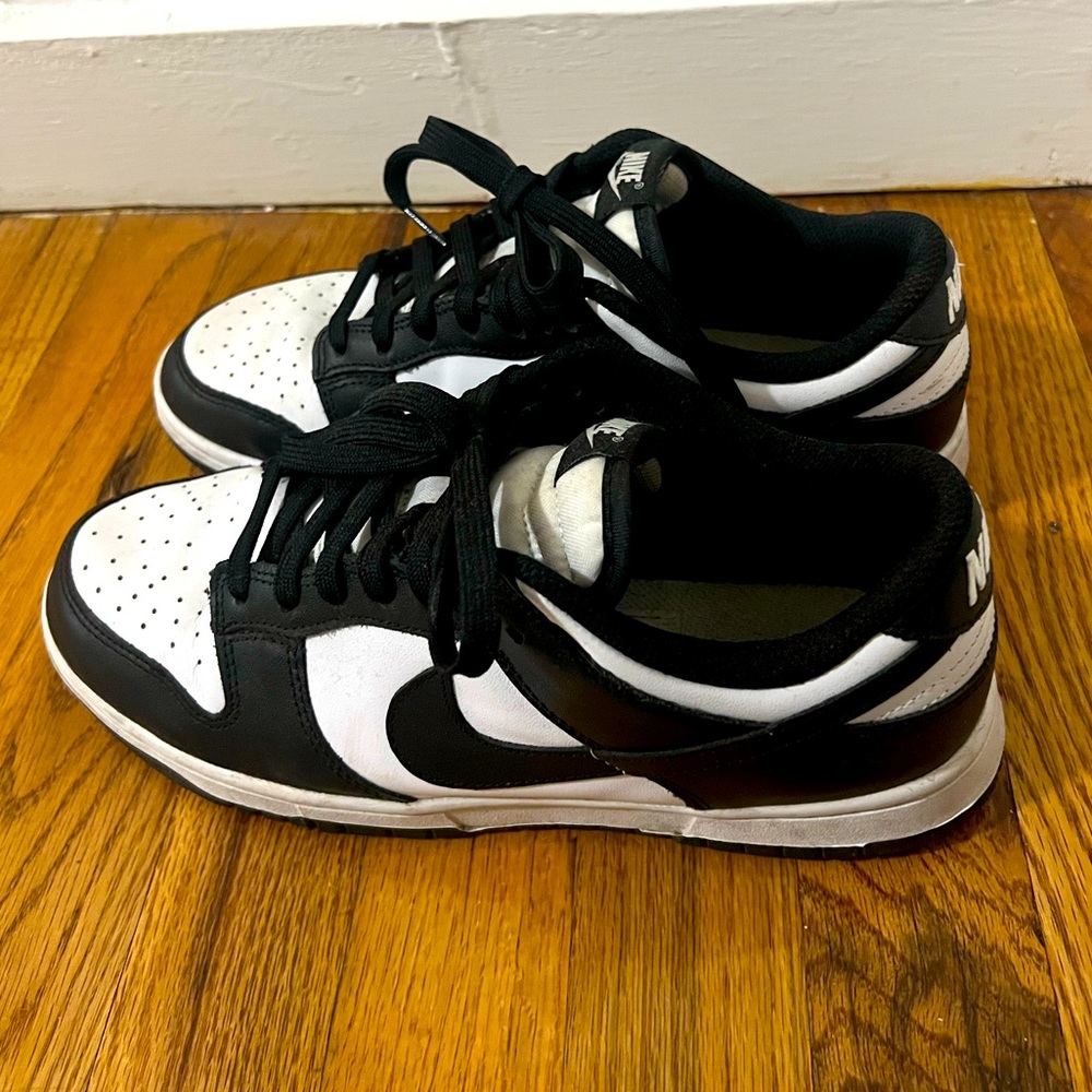 Nike panda dunk lows